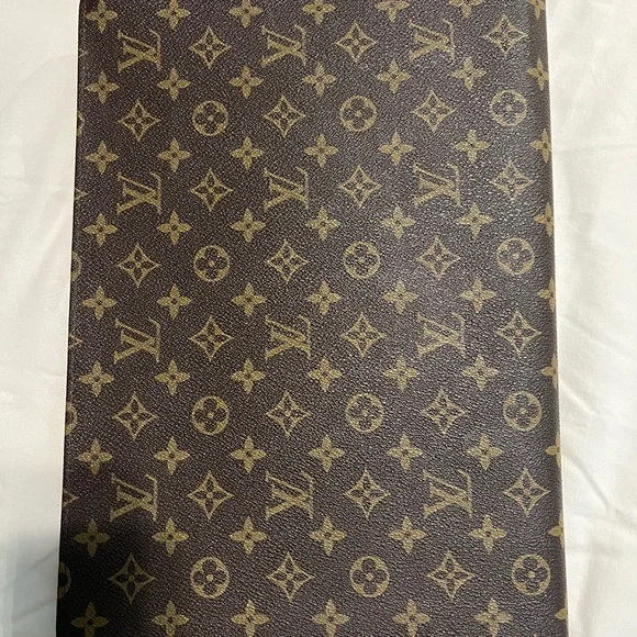 Louis Vuitton Dark Brown and Tan Monogram Laptop Bag/Portfolio - Picture 5 of 5